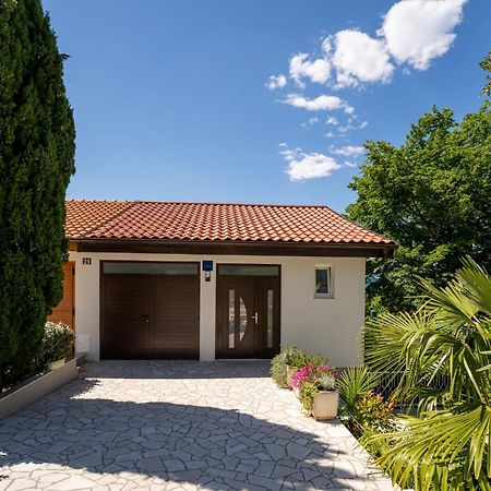 Holiday Home Vesna By Interhome Нивице Экстерьер фото