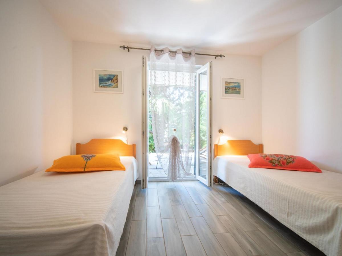 Holiday Home Vesna By Interhome Нивице Экстерьер фото