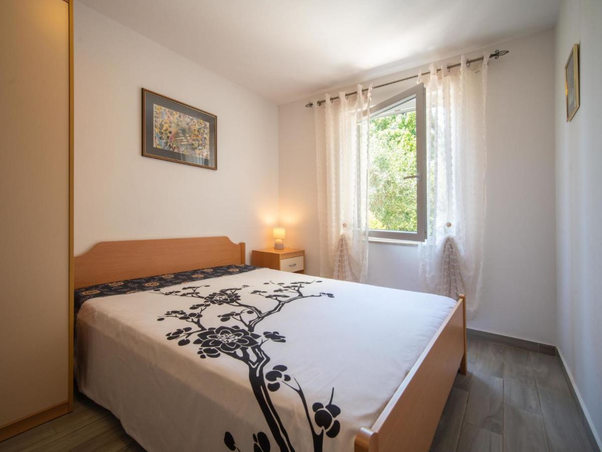 Holiday Home Vesna By Interhome Нивице Экстерьер фото
